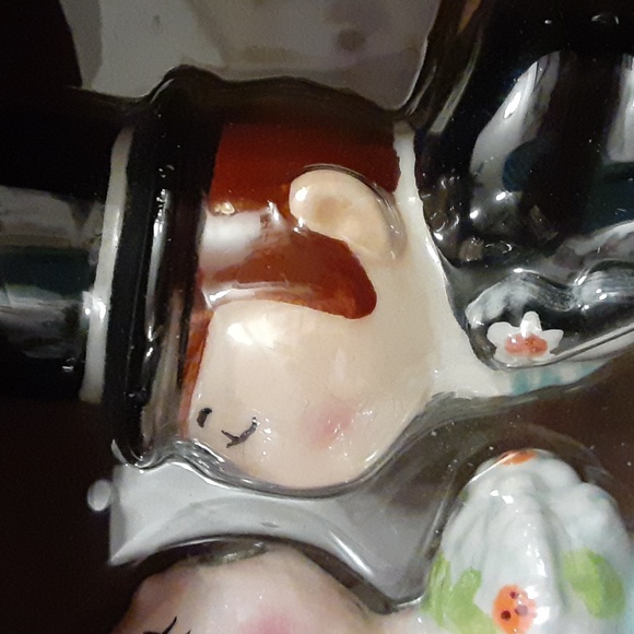 Westland Giftware Kissing Bride/Groom salt/pepper shakers white/black New in Box - Picture 6 of 14